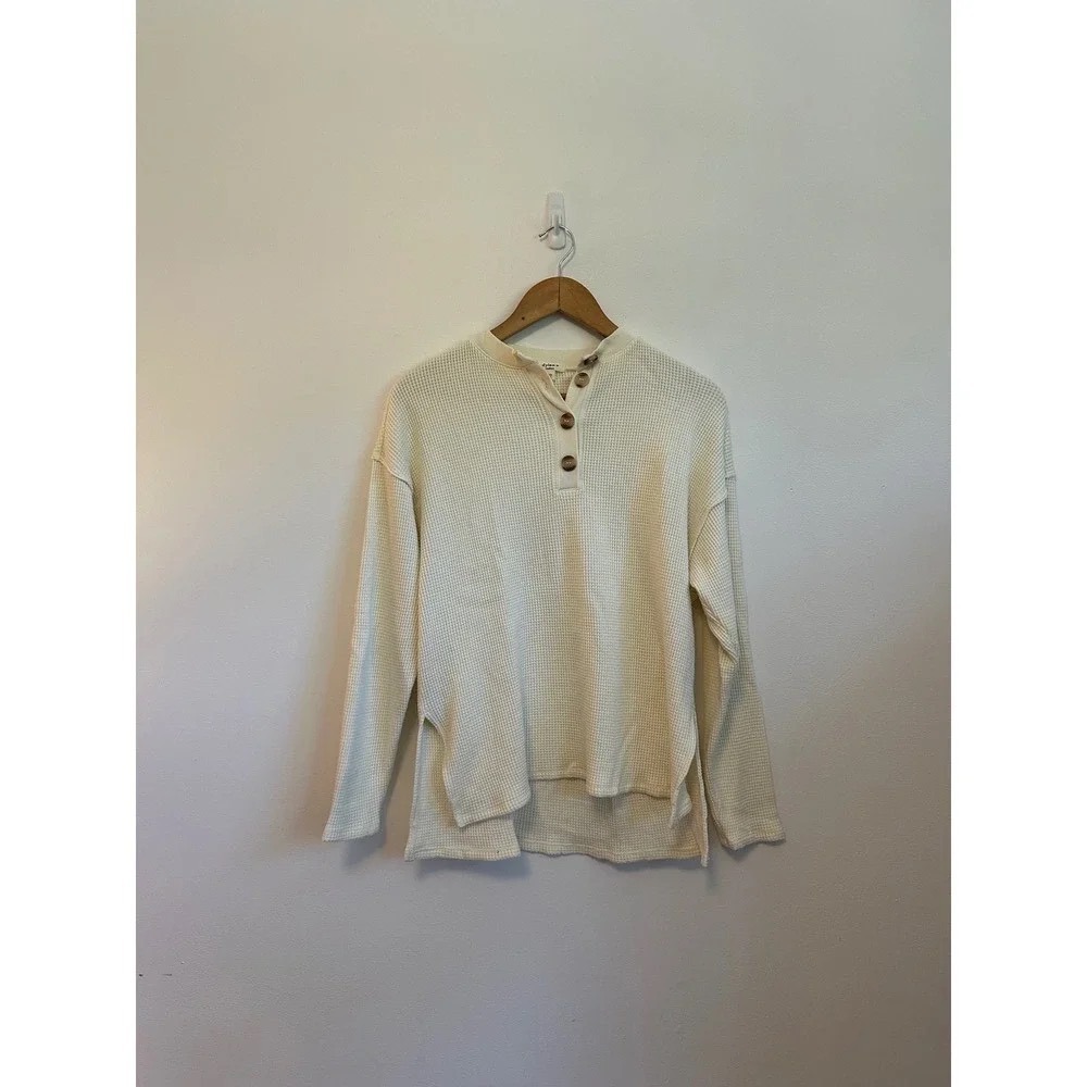 Dylan Cream Waffle Knit Long Sleeve Henley Top | Size Medium